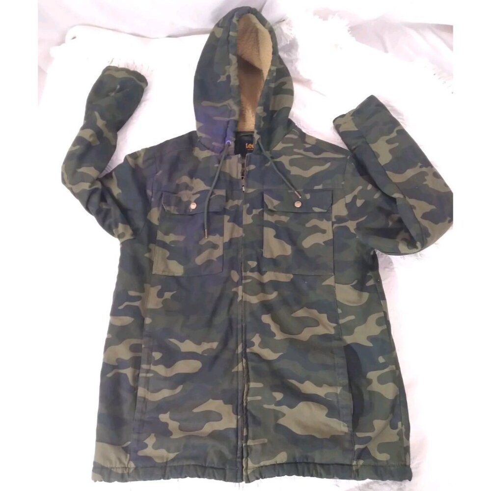 LEE Camo Print Faux Sherpa Hooded Heavy Cotton Jacket MED. READ Thrashed FLAWED